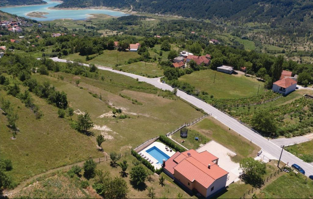 Ričice sa turističkim sadržajem